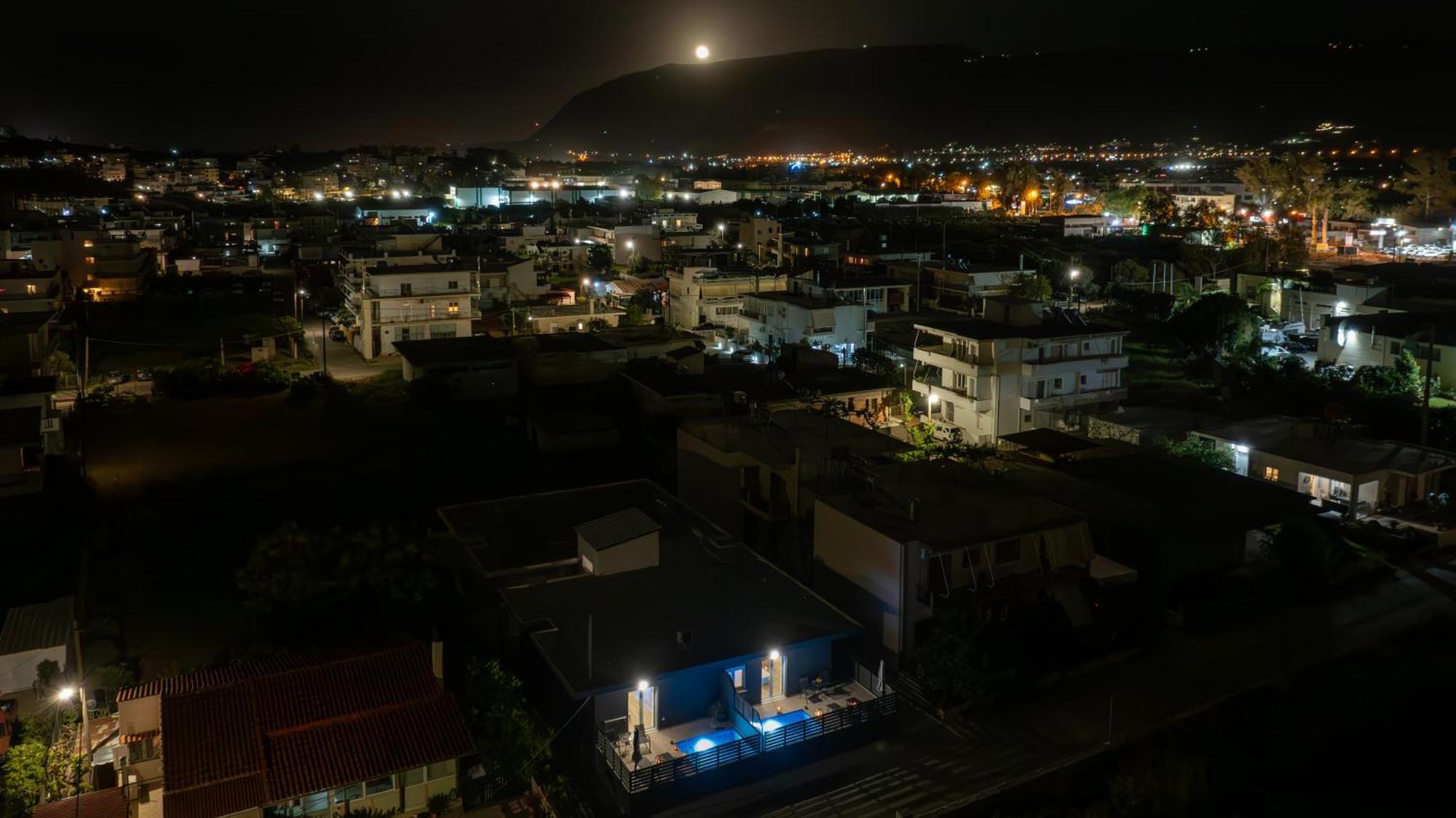 7Thheaven Luxury Aprts Apartment Chania  Bagian luar foto