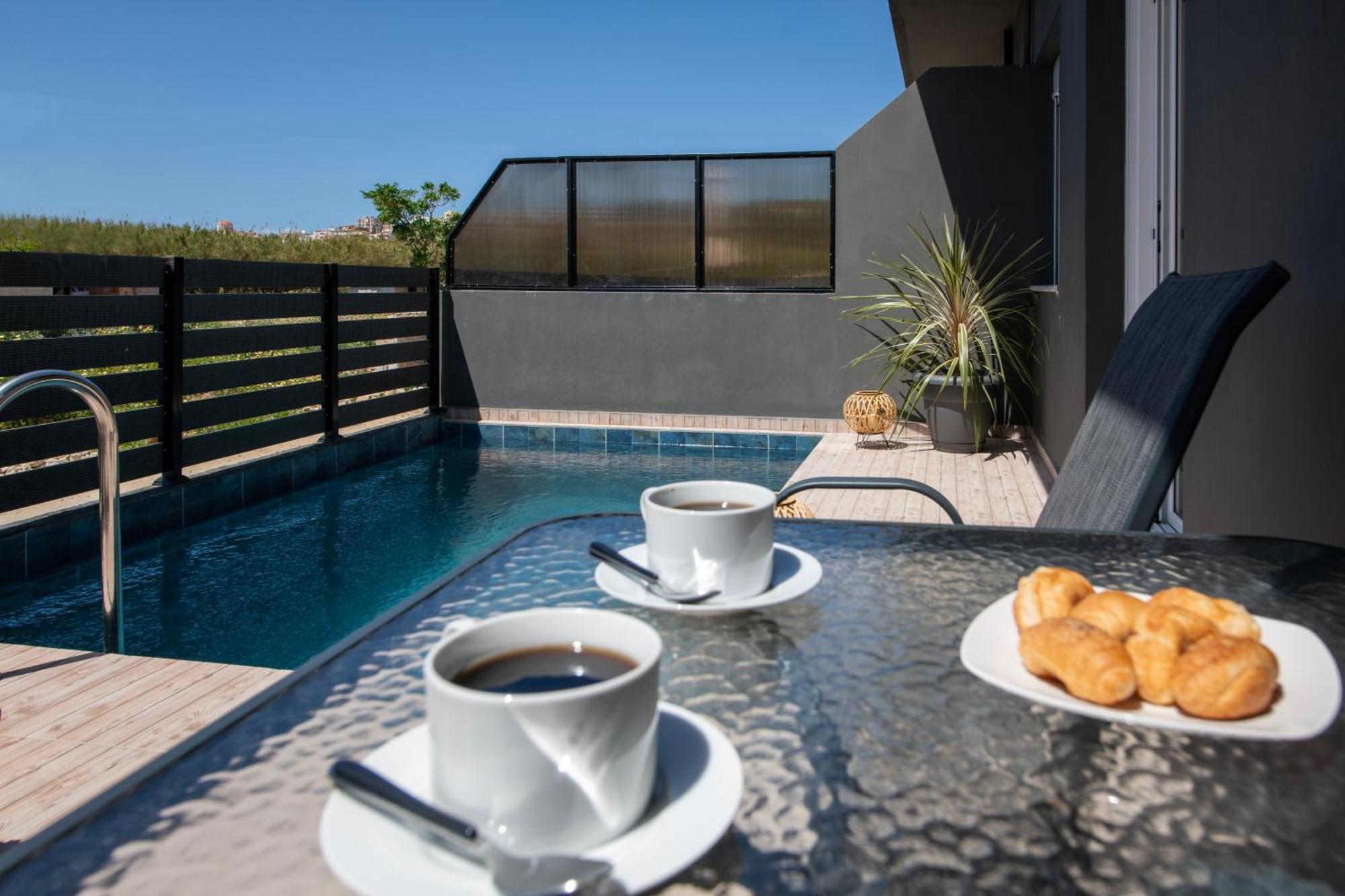 7Thheaven Luxury Aprts Apartment Chania  Bagian luar foto
